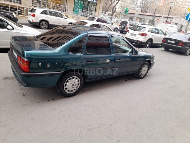 Opel Vectra 1995, 294,000 km - 1.8 l - Bakı