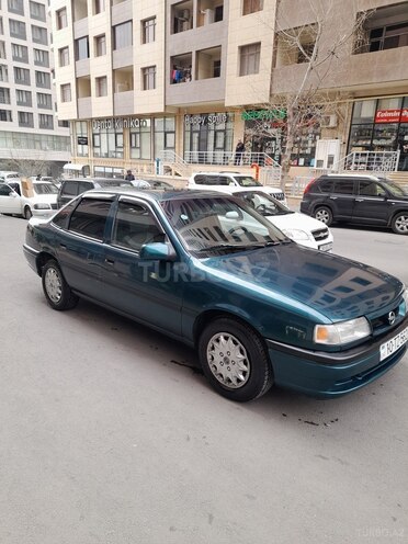 Opel Vectra 1995, 294,000 km - 1.8 l - Bakı