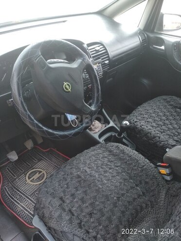 Opel Zafira 1999, 135,245 km - 1.8 л - Saatlı