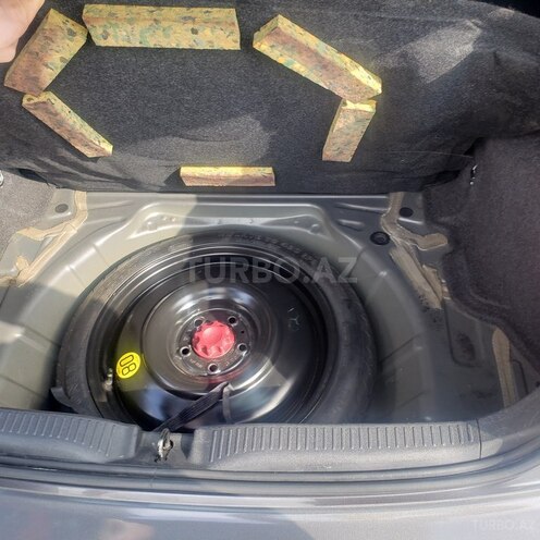 Toyota Auris 2008, 171,000 km - 1.4 l - Bakı