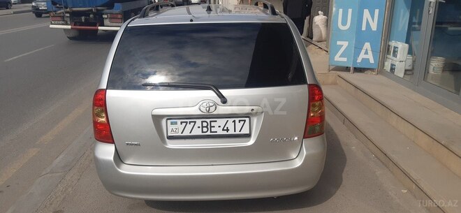Toyota Corolla 2005, 187,000 km - 1.4 л - Bakı
