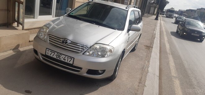 Toyota Corolla 2005, 187,000 km - 1.4 л - Bakı