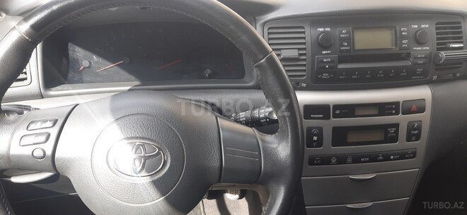 Toyota Corolla 2005, 187,000 km - 1.4 л - Bakı