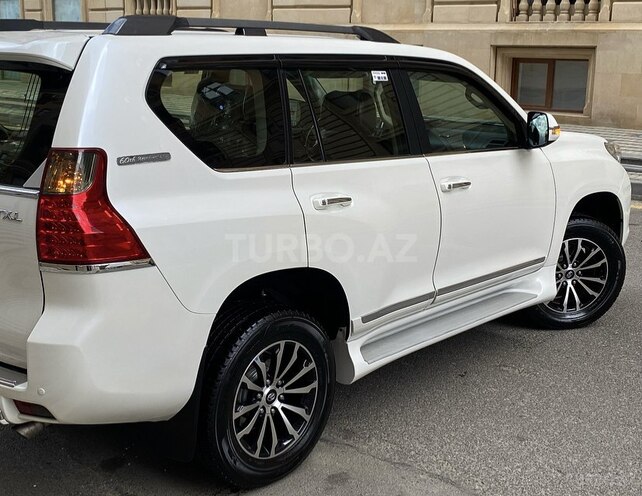 Toyota Prado 2013, 140,200 km - 2.7 l - Bakı