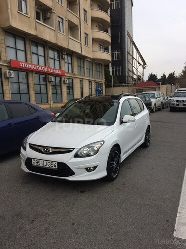 Hyundai i30 2010, 141,000 km - 1.6 л - Şirvan