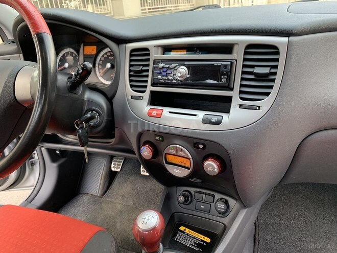 Kia Rio 2005, 112,000 km - 1.4 l - Bakı