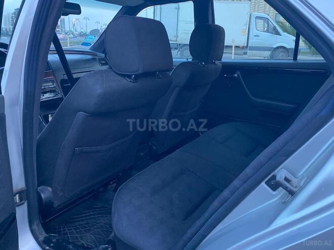 Mercedes C 220 1996, 470,000 km - 2.2 l - Sumqayıt
