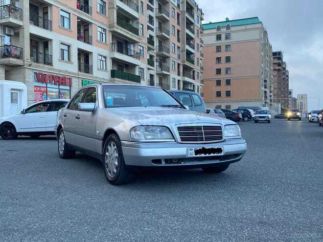 Mercedes C 220 1996, 470,000 km - 2.2 l - Sumqayıt