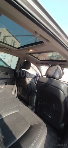 Kia Sportage 2010, 80,000 km - 2.0 l - Bakı