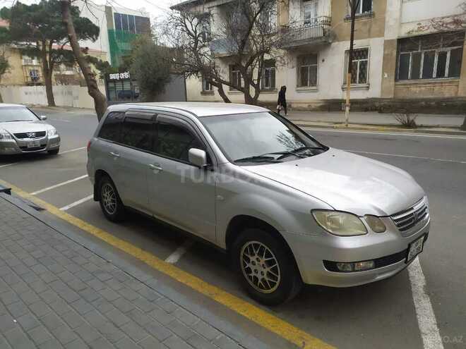 Mitsubishi Airtrek 2001, 265,000 km - 2.0 л - Bakı