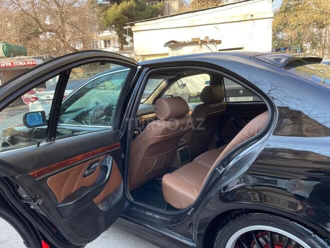 BMW 528 1998, 197,000 km - 2.8 l - Bakı