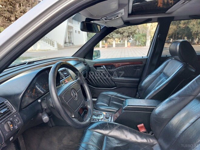 Mercedes C 280 1996, 325,680 km - 2.8 л - Bakı