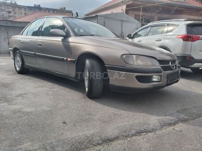 Opel Omega 1996, 235,680 km - 2.0 l - Bakı
