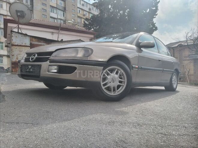 Opel Omega 1996, 235,680 km - 2.0 l - Bakı