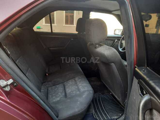 Mercedes C 200 1995, 978,000 km - 2.0 l - Qazax