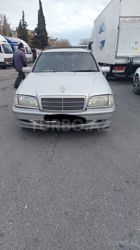 Mercedes C 220 1999, 222,000 km - 2.2 л - Bakı