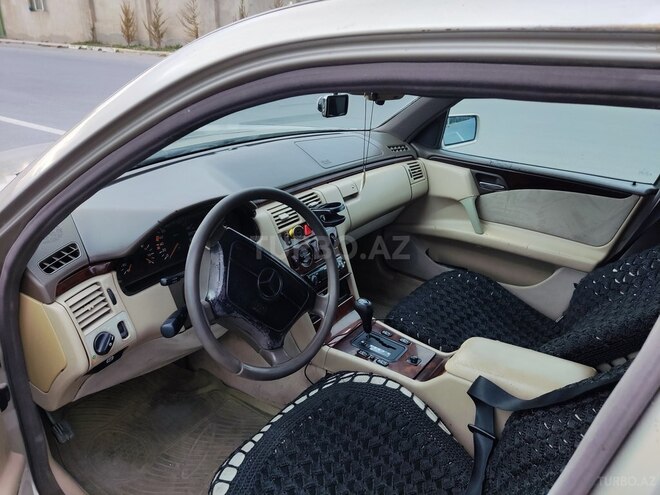 Mercedes E 230 1996, 811,838 km - 2.3 l - Bakı