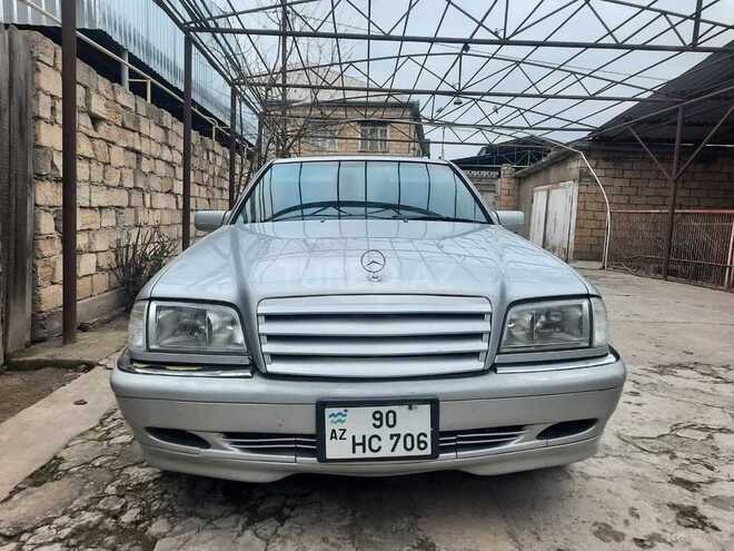 Mercedes C 230 1999, 245,000 km - 2.3 л - Sabirabad