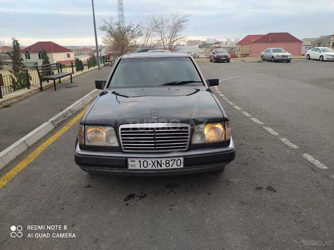 Mercedes E 250 1994, 246,327 km - 2.5 l - Bakı