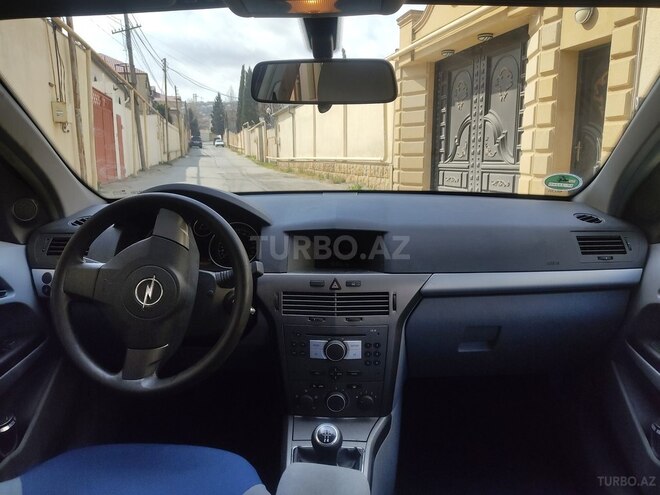 Opel Astra 2005, 190,000 km - 1.4 l - Bakı