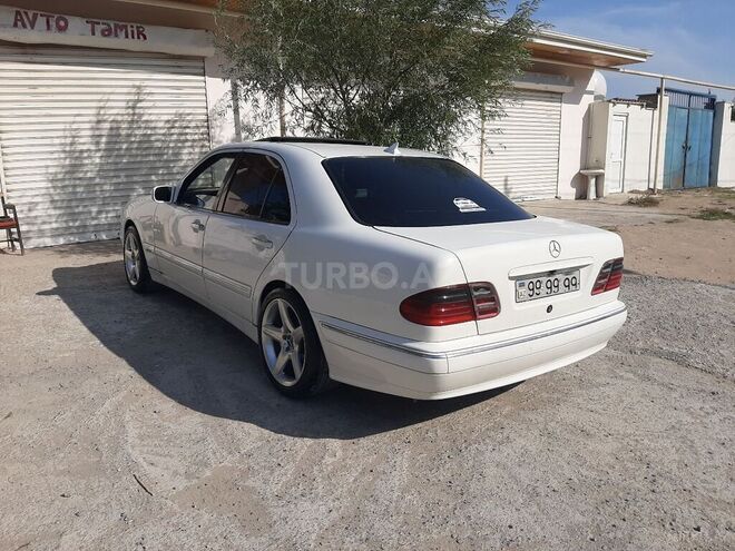 Mercedes E 220 2001, 444,444 km - 2.2 l - Bakı