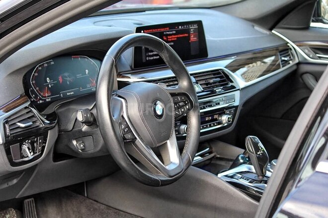 BMW 530 2020, 52,000 km - 2.0 л - Bakı