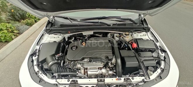 Chevrolet Malibu 2018, 106,700 km - 1.5 l - Bakı
