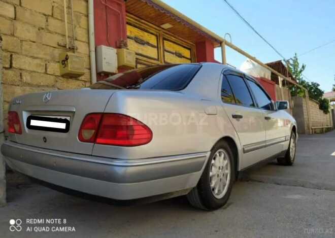 Mercedes E 200 1997, 311,600 km - 2.0 l - Bakı