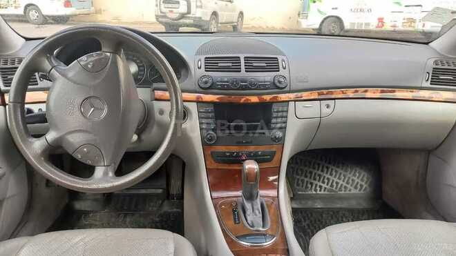 Mercedes E 320 2005, 248,000 km - 3.2 l - Bakı