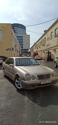 Mercedes E 240 1999, 221,000 km - 2.4 l - Bakı