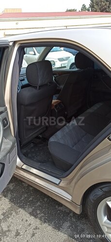 Mercedes E 240 1999, 221,000 km - 2.4 l - Bakı