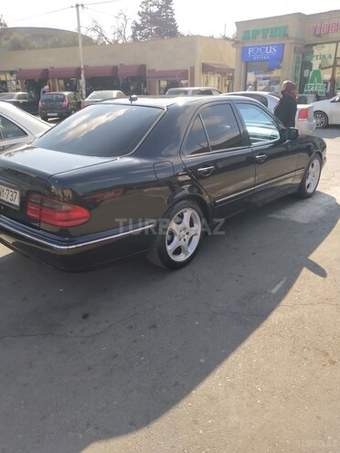 Mercedes E 320 2000, 450,606 km - 3.2 l - Bakı