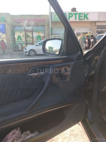 Mercedes E 320 2000, 450,606 km - 3.2 l - Bakı