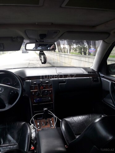 Mercedes E 220 2000, 350,000 km - 2.2 l - Lənkəran