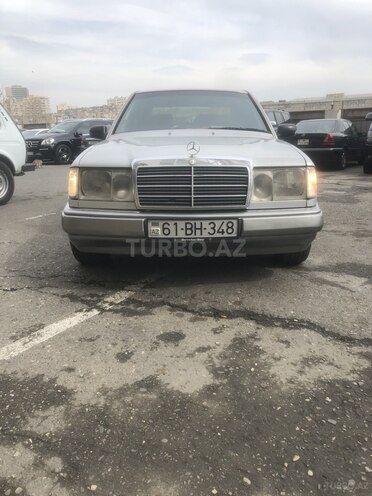 Mercedes E 200 1989, 177,438 km - 2.0 l - Bakı