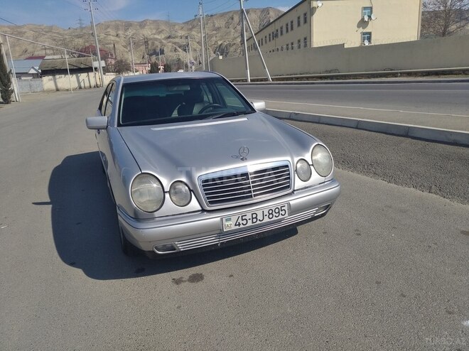 Mercedes E 220 1999, 635,000 km - 2.2 l - Mingəçevir