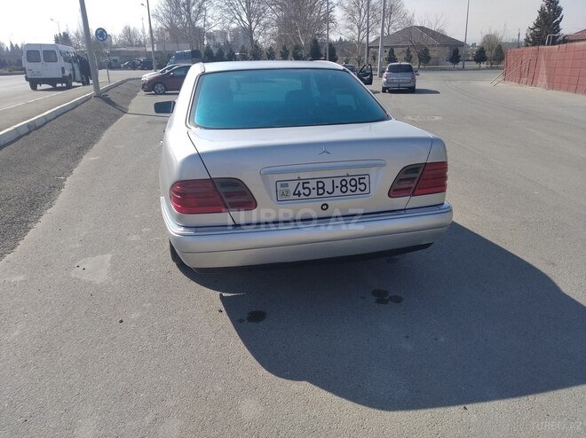 Mercedes E 220 1999, 635,000 km - 2.2 l - Mingəçevir