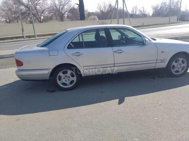 Mercedes E 220 1999, 635,000 km - 2.2 l - Mingəçevir