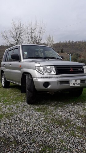 Mitsubishi Pajero io 1999, 330,000 km - 1.8 л - Astara
