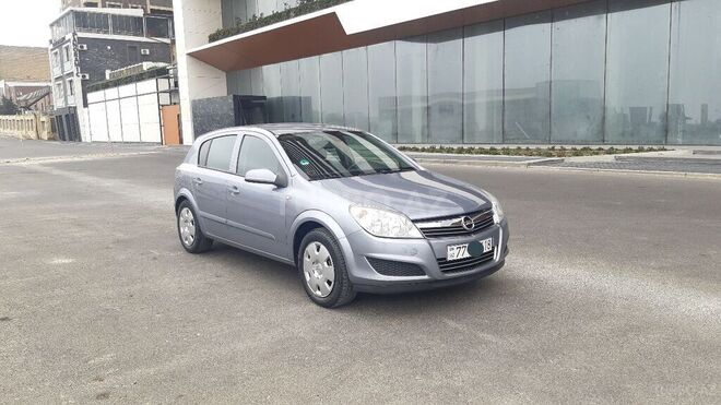 Opel Astra 2007, 196,000 km - 1.4 l - Bakı