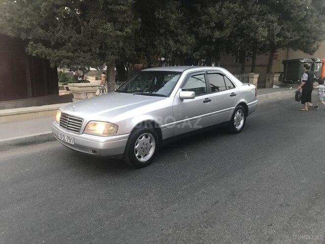 Mercedes C 180 1996, 323,000 km - 1.8 l - Bakı