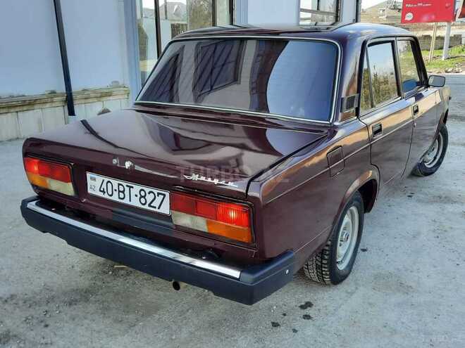 LADA (VAZ) 2107 2005, 87,000 km - 1.6 л - Quba