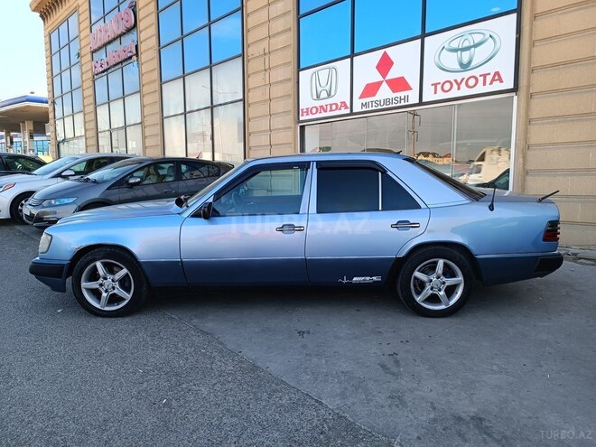 Mercedes E 230 1990, 396,000 km - 2.3 л - Bakı