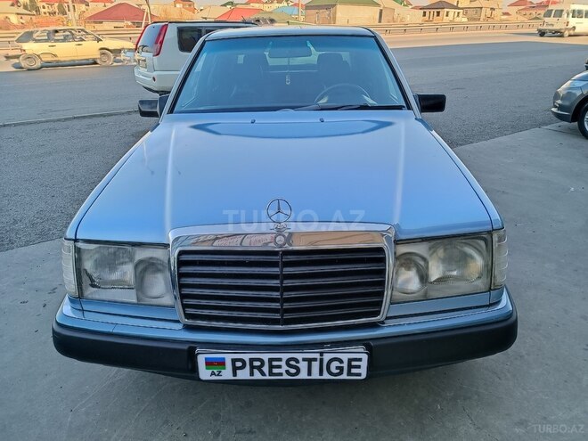 Mercedes E 230 1990, 396,000 km - 2.3 л - Bakı