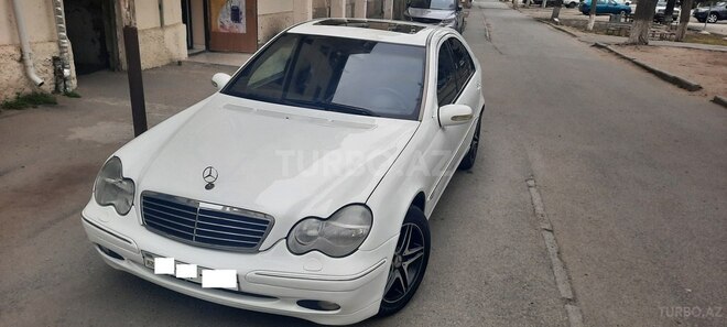 Mercedes C 240 2004, 271,000 km - 2.4 l - Sumqayıt