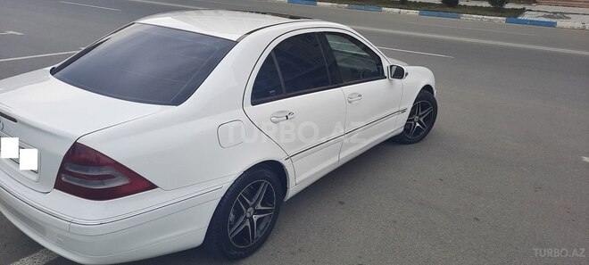 Mercedes C 240 2004, 271,000 km - 2.4 l - Sumqayıt