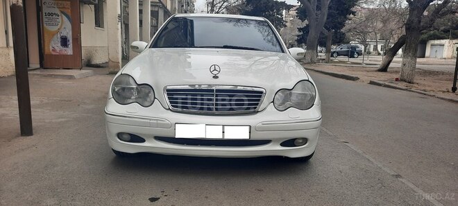 Mercedes C 240 2004, 271,000 km - 2.4 l - Sumqayıt