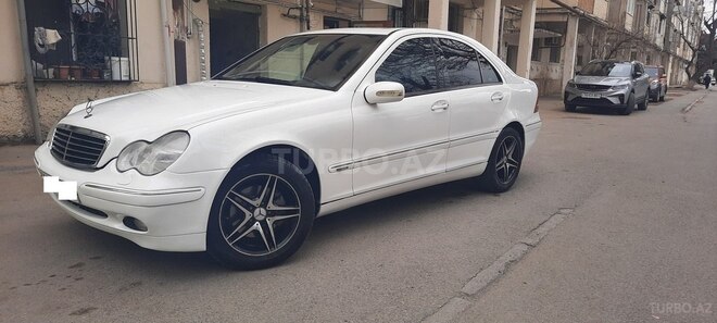 Mercedes C 240 2004, 271,000 km - 2.4 l - Sumqayıt