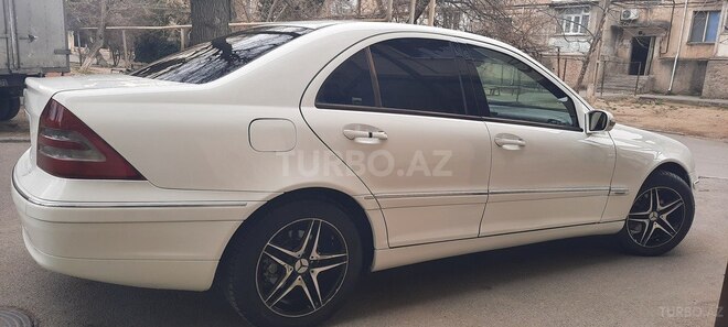 Mercedes C 240 2004, 271,000 km - 2.4 l - Sumqayıt