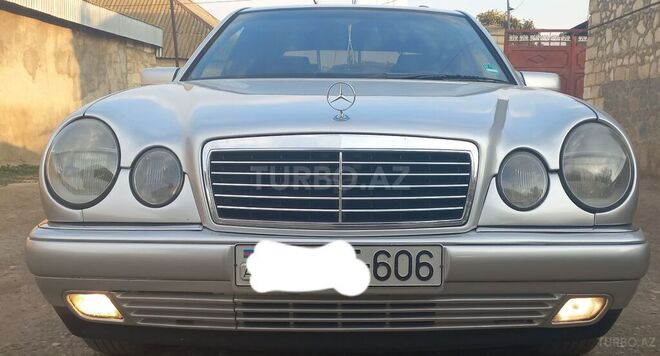 Mercedes C 240 1999, 327,000 km - 2.4 l - Şəmkir